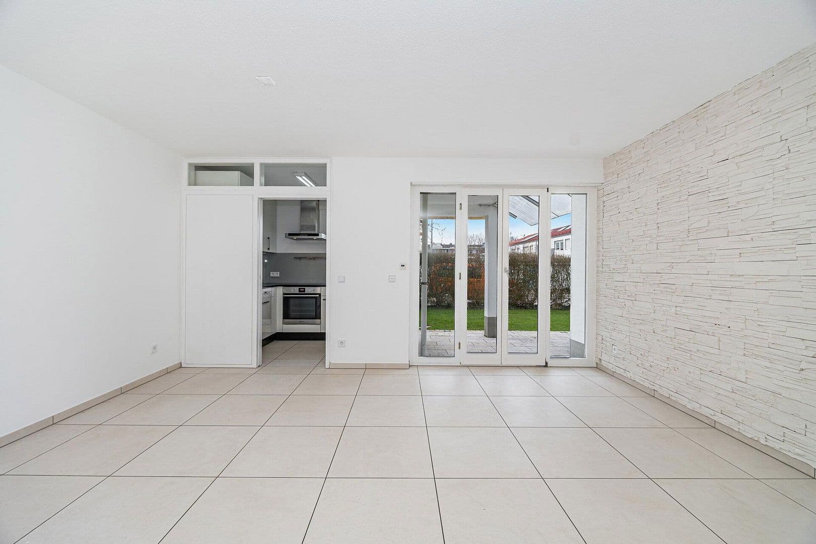 Prodej bytu 3+1 76 m², Schellenbergstr. 2, Germering, Bavorsko Prodej bytu 3+1 76 m², Schellenbergstr. 2, Germering, Bavorsko