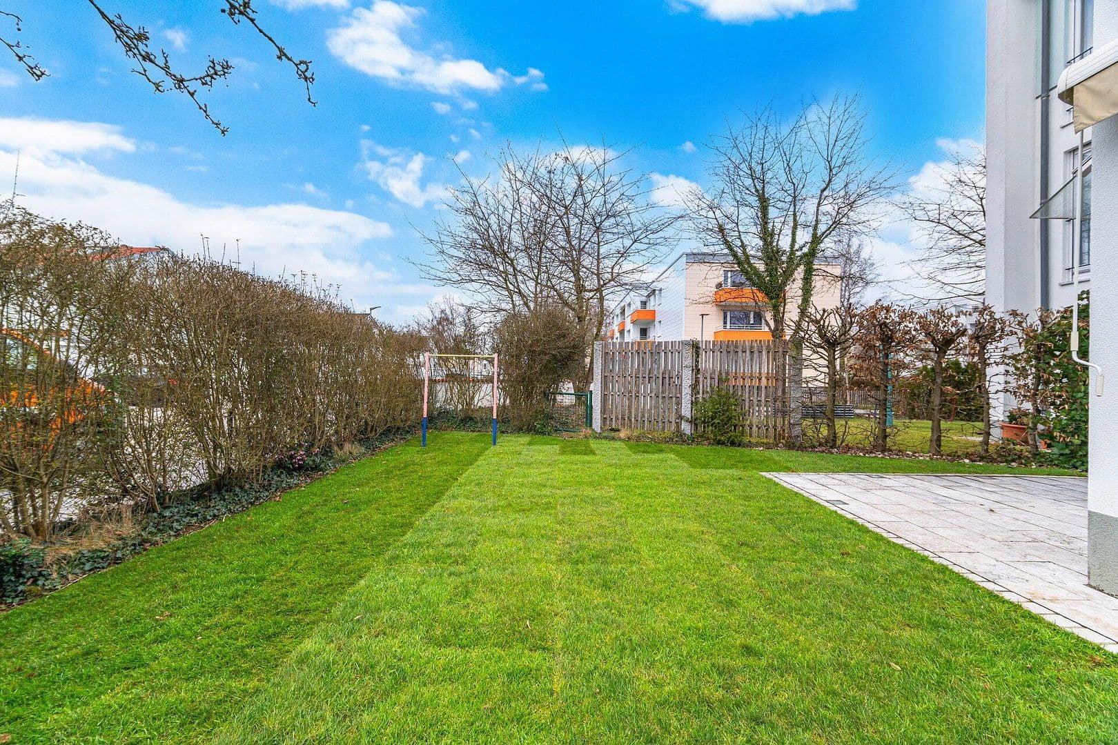 Prodej bytu 3+1 76 m², Schellenbergstr. 2, Germering, Bavorsko Prodej bytu 3+1 76 m², Schellenbergstr. 2, Germering, Bavorsko