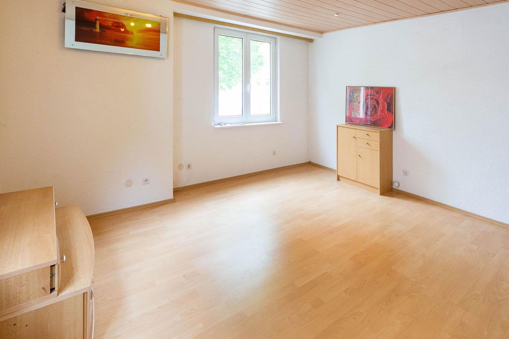 Pronájem bytu 4+1 70 m², Brenkenackerweg 35, Lichtenstein, Bádensko-Württembersko Pronájem bytu 4+1 70 m², Brenkenackerweg 35, Lichtenstein, Bádensko-Württembersko