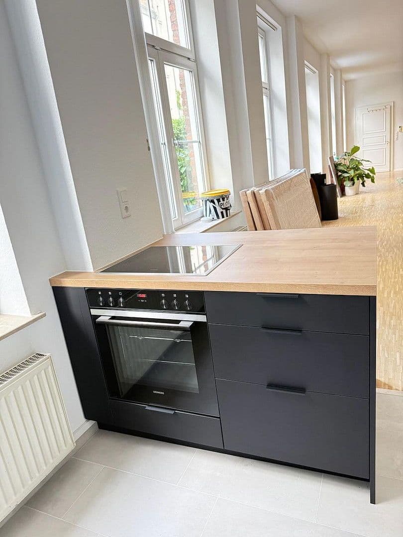 Prodej domu 164 m², pozemek 100 m², Düsseldorf, Severní Porýní-Vestfálsko Prodej domu 164 m², pozemek 100 m², Düsseldorf, Severní Porýní-Vestfálsko