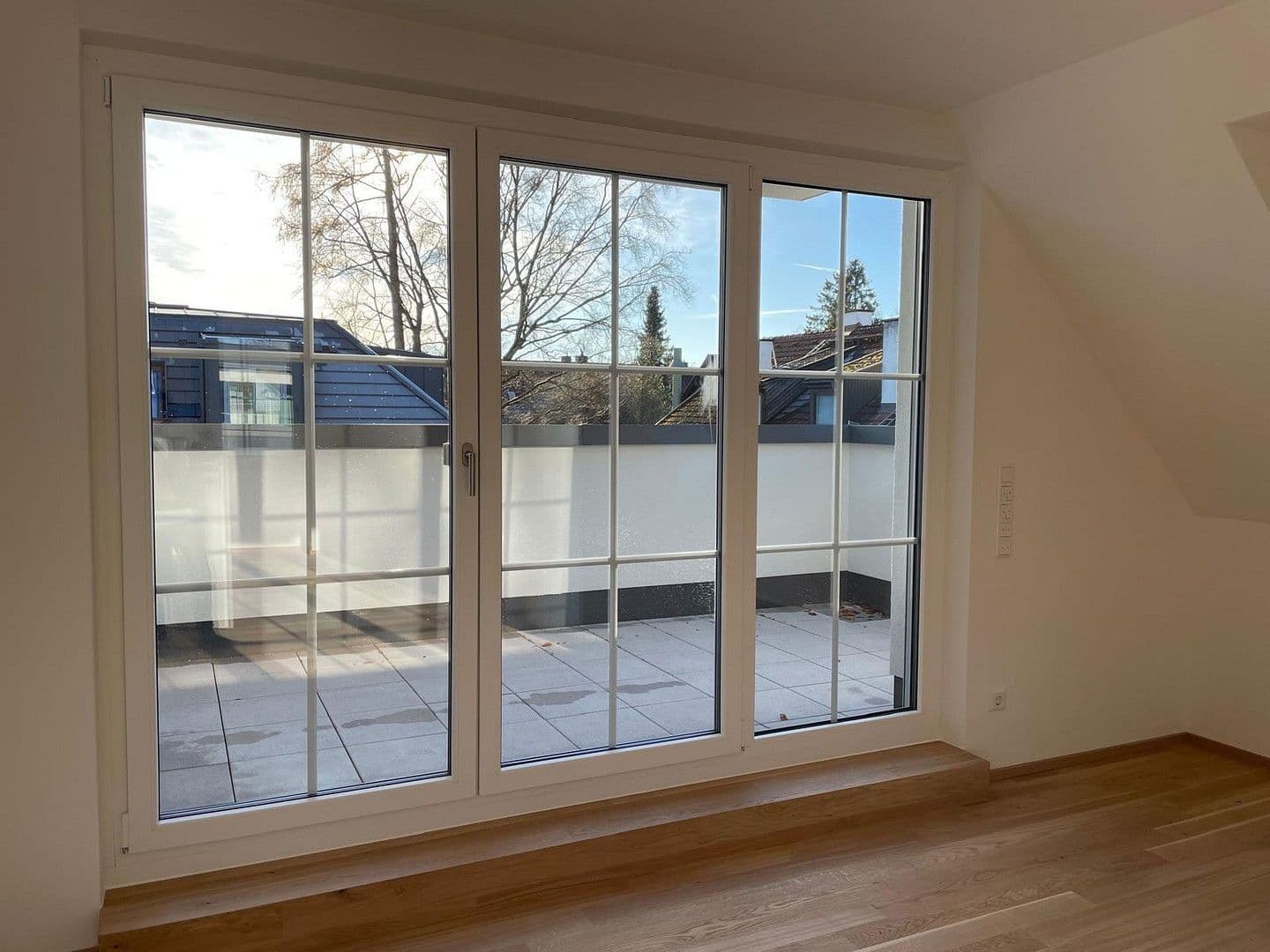 Pronájem bytu 2+kk 76 m², Bauweberstraße, München, Bavorsko Pronájem bytu 2+kk 76 m², Bauweberstraße, München, Bavorsko