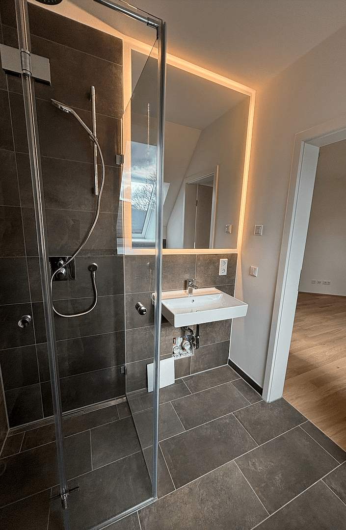 Pronájem bytu 2+kk 76 m², Bauweberstraße, München, Bavorsko Pronájem bytu 2+kk 76 m², Bauweberstraße, München, Bavorsko