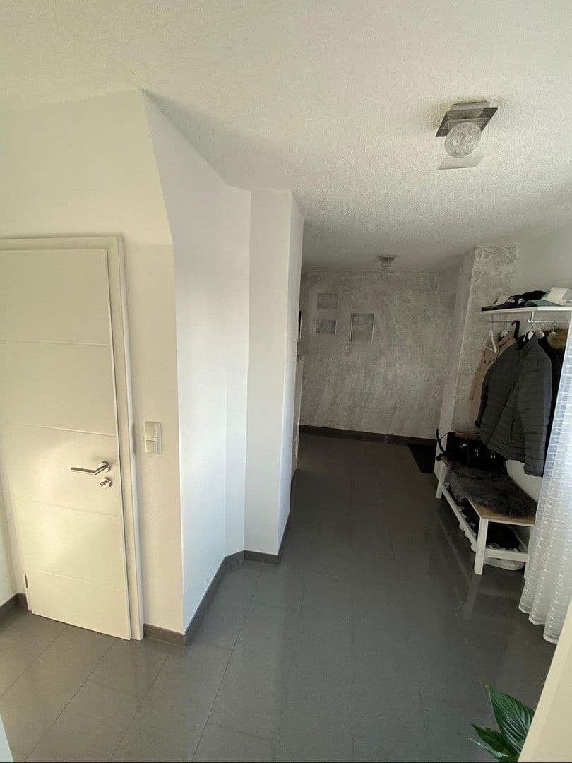 Prodej domu 166 m², pozemek 400 m², Ostlandstraße 15, Bockenem, Dolní Sasko Prodej domu 166 m², pozemek 400 m², Ostlandstraße 15, Bockenem, Dolní Sasko