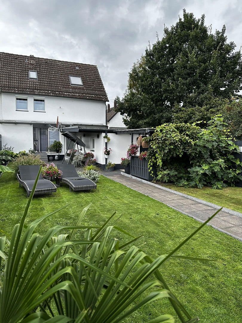 Prodej domu 166 m², pozemek 400 m², Ostlandstraße 15, Bockenem, Dolní Sasko Prodej domu 166 m², pozemek 400 m², Ostlandstraße 15, Bockenem, Dolní Sasko