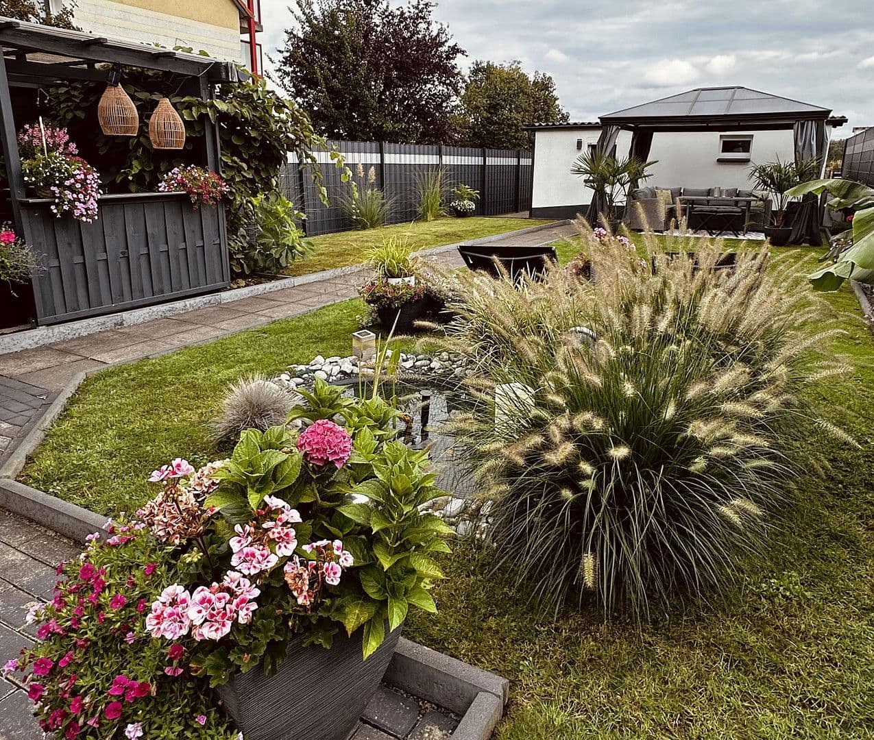 Prodej domu 166 m², pozemek 400 m², Ostlandstraße 15, Bockenem, Dolní Sasko Prodej domu 166 m², pozemek 400 m², Ostlandstraße 15, Bockenem, Dolní Sasko