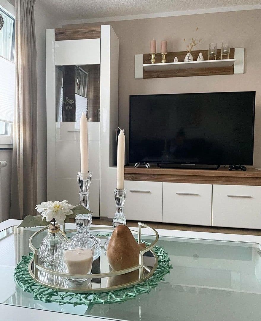 Prodej domu 166 m², pozemek 400 m², Ostlandstraße 15, Bockenem, Dolní Sasko Prodej domu 166 m², pozemek 400 m², Ostlandstraße 15, Bockenem, Dolní Sasko