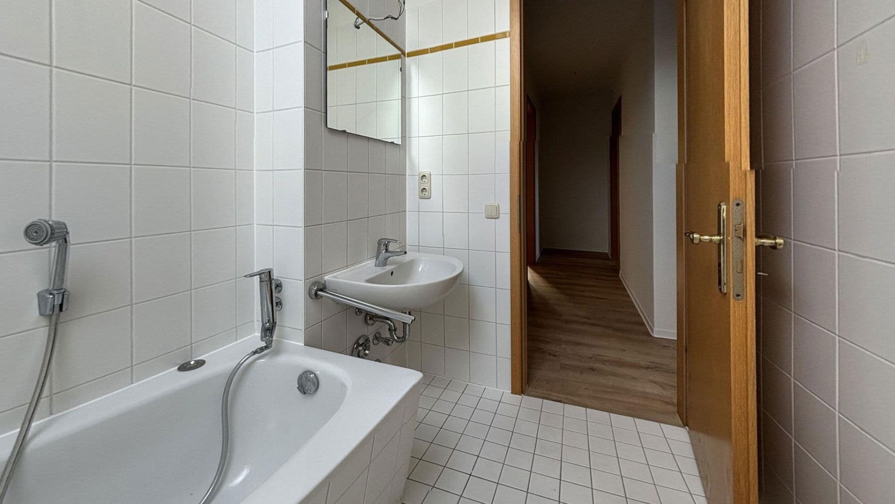Pronájem bytu 3+1 66 m², Schillerstraße 16b, Geithain, Sasko Pronájem bytu 3+1 66 m², Schillerstraße 16b, Geithain, Sasko