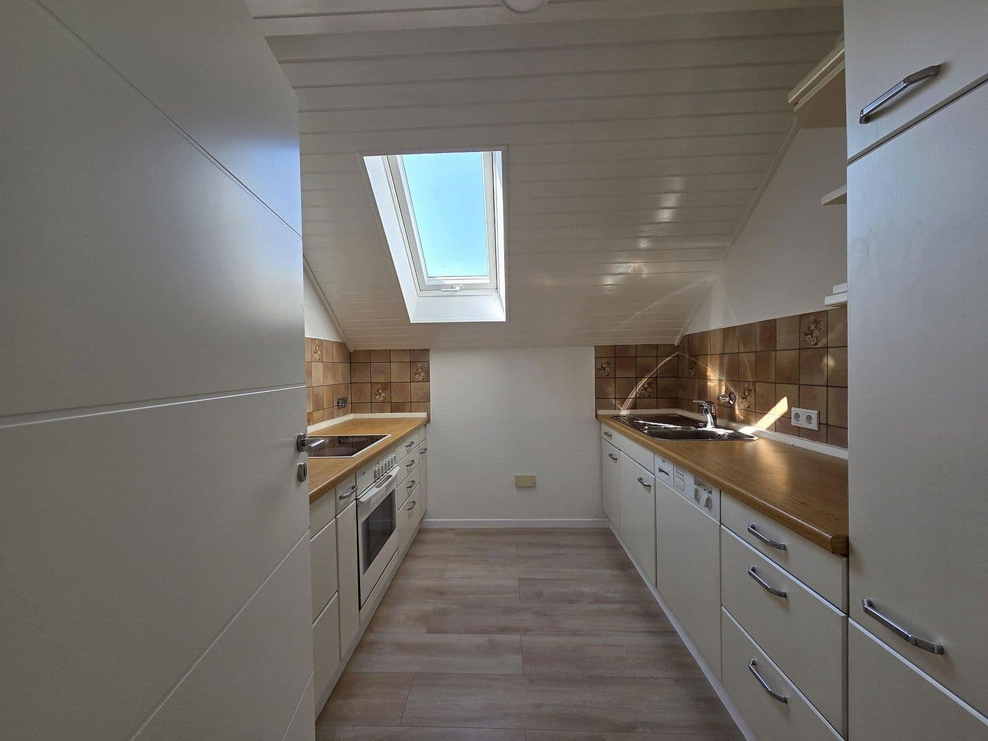 Pronájem bytu 2+1 74 m², Dortmund, Severní Porýní-Vestfálsko Pronájem bytu 2+1 74 m², Dortmund, Severní Porýní-Vestfálsko