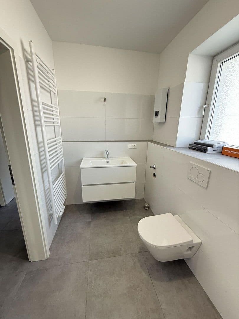 Pronájem bytu 3+1 92 m², Köln, Severní Porýní-Vestfálsko Pronájem bytu 3+1 92 m², Köln, Severní Porýní-Vestfálsko