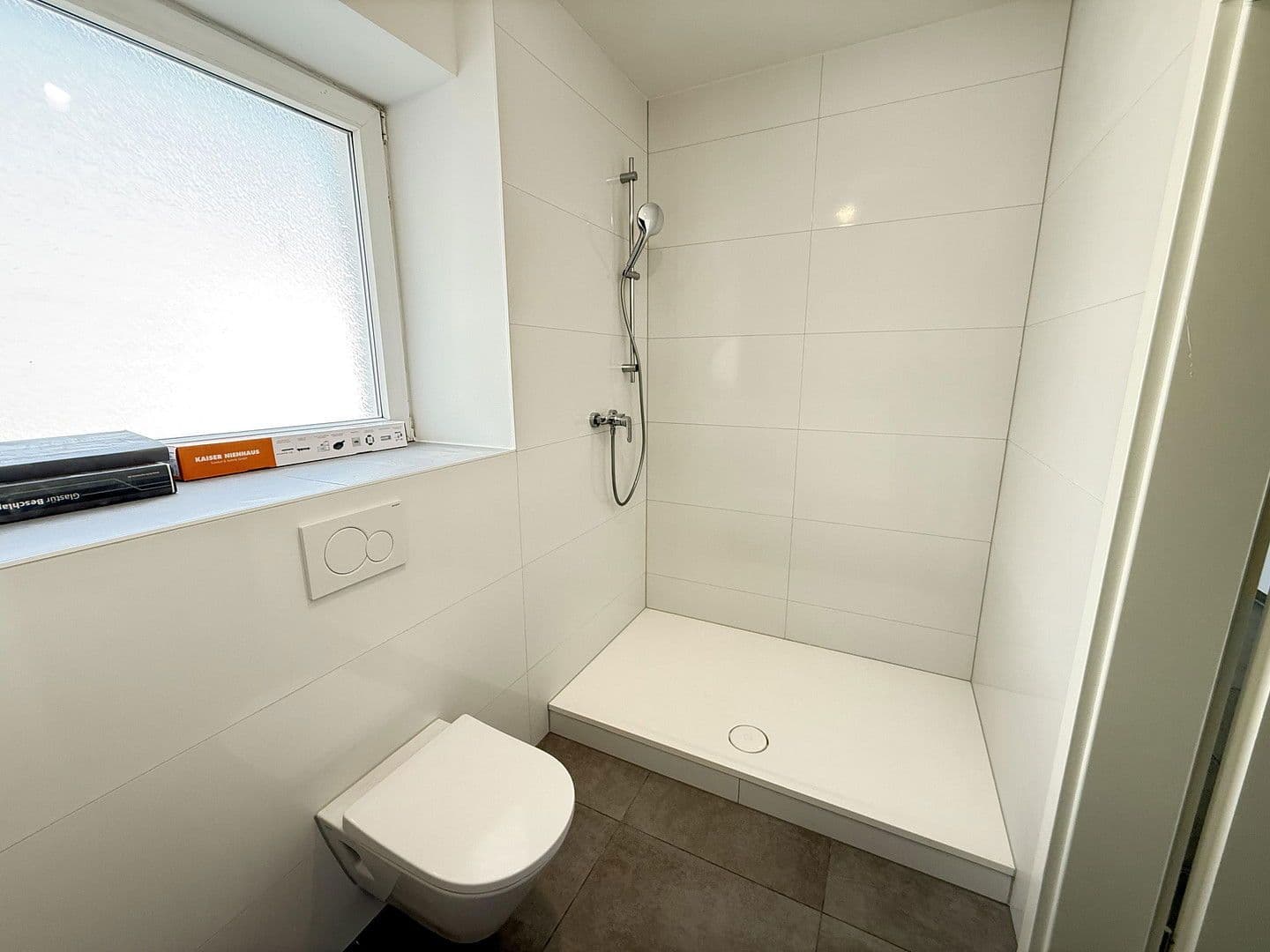 Pronájem bytu 3+1 92 m², Köln, Severní Porýní-Vestfálsko Pronájem bytu 3+1 92 m², Köln, Severní Porýní-Vestfálsko