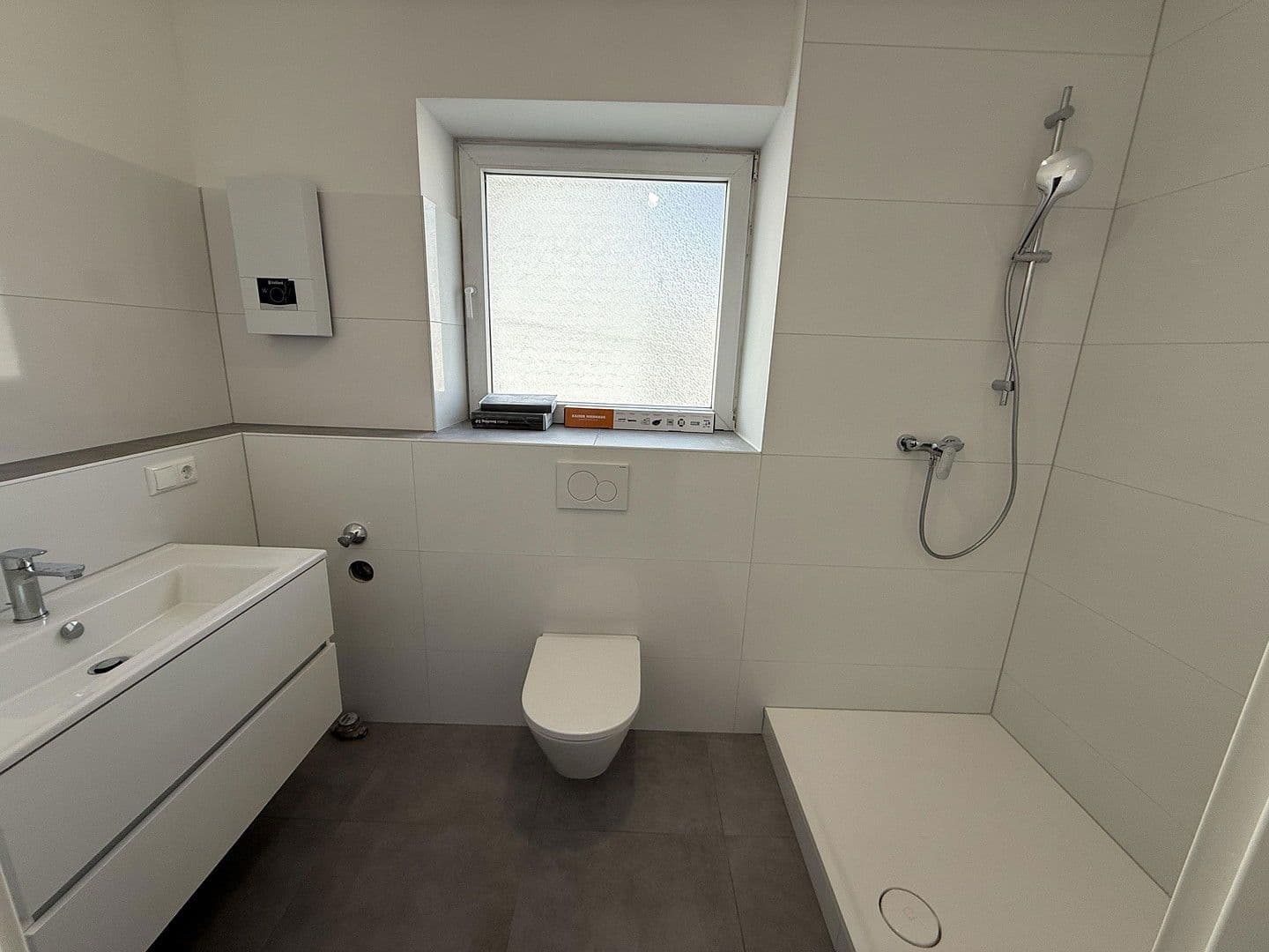 Pronájem bytu 3+1 92 m², Köln, Severní Porýní-Vestfálsko Pronájem bytu 3+1 92 m², Köln, Severní Porýní-Vestfálsko