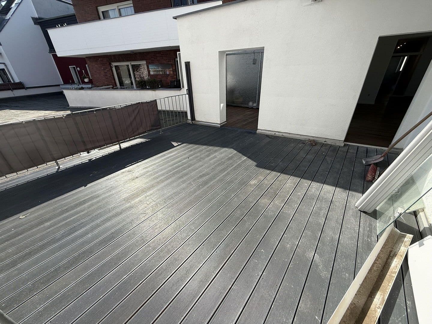 Pronájem bytu 3+1 92 m², Köln, Severní Porýní-Vestfálsko Pronájem bytu 3+1 92 m², Köln, Severní Porýní-Vestfálsko