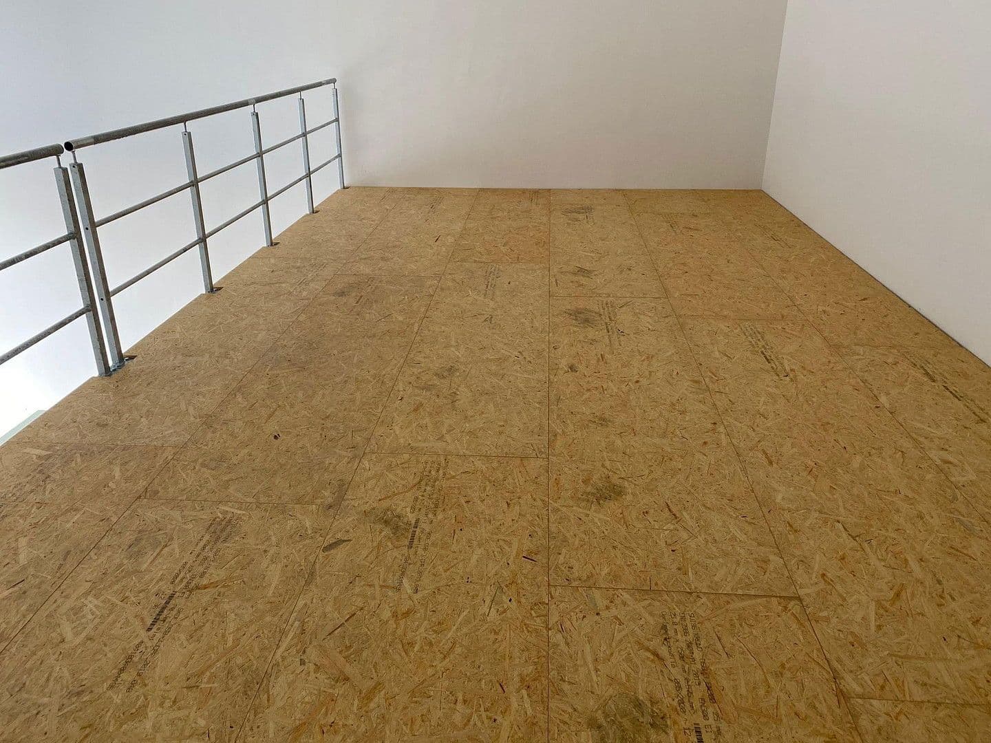 Pronájem nebytového prostoru 147 m², Köln, Severní Porýní-Vestfálsko Pronájem nebytového prostoru 147 m², Köln, Severní Porýní-Vestfálsko