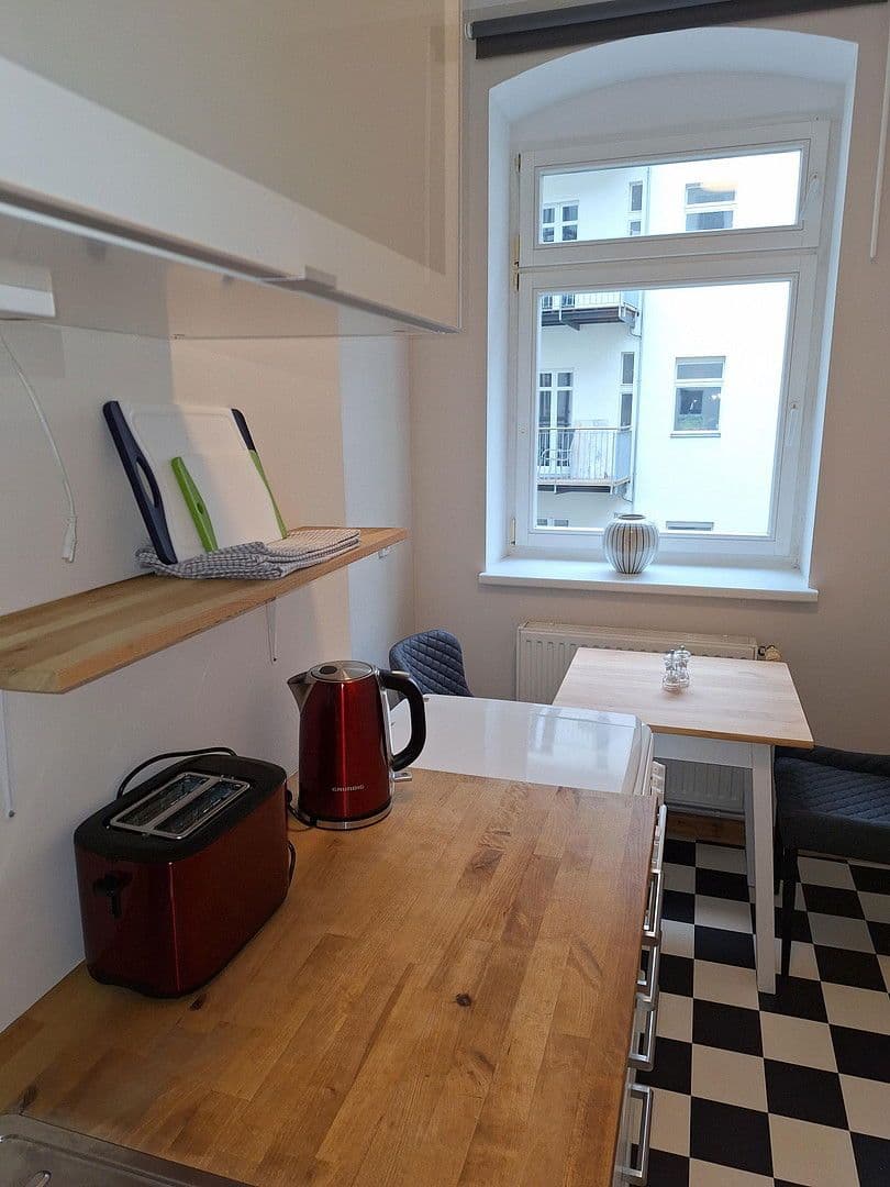 Pronájem bytu 1+1 36 m², Berlin, Berlín Pronájem bytu 1+1 36 m², Berlin, Berlín