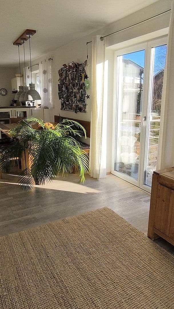 Prodej domu 174 m², pozemek 351 m², Miesbach, Bavorsko Prodej domu 174 m², pozemek 351 m², Miesbach, Bavorsko