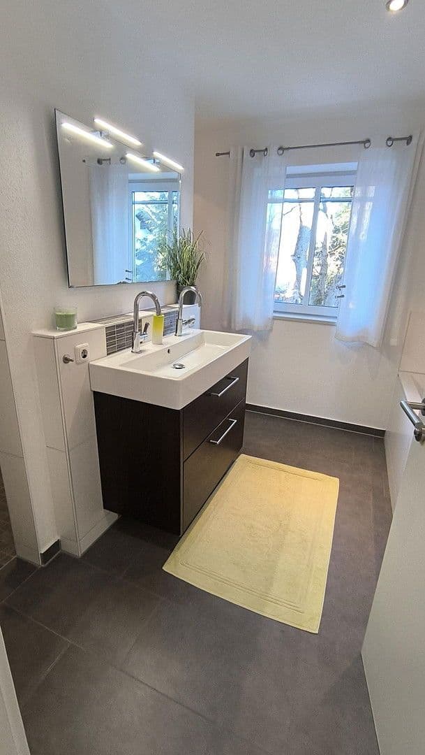 Prodej domu 174 m², pozemek 351 m², Miesbach, Bavorsko Prodej domu 174 m², pozemek 351 m², Miesbach, Bavorsko