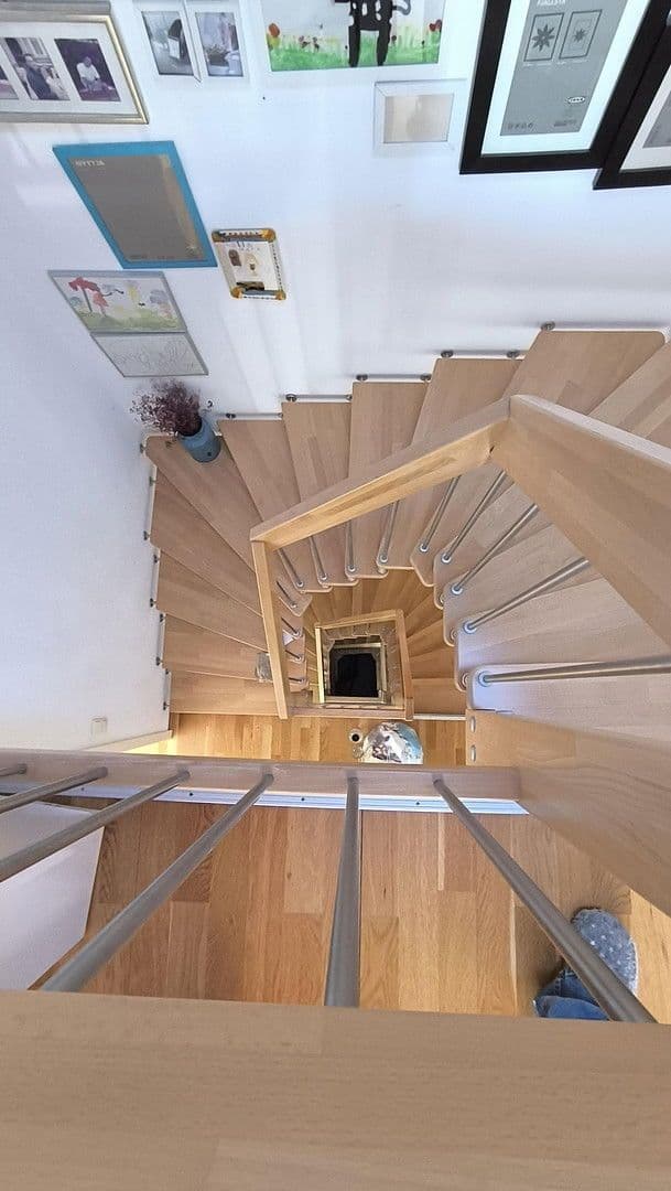 Prodej domu 174 m², pozemek 351 m², Miesbach, Bavorsko Prodej domu 174 m², pozemek 351 m², Miesbach, Bavorsko