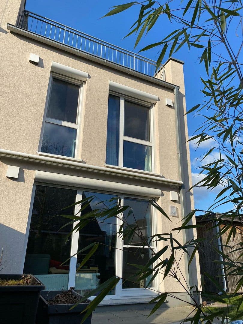 Prodej domu 146 m², pozemek 334 m², Emmi-Ruben-Weg 19F, Hamburg, Hamburg Prodej domu 146 m², pozemek 334 m², Emmi-Ruben-Weg 19F, Hamburg, Hamburg