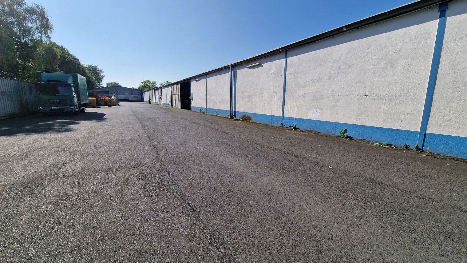 Pronájem nebytového prostoru 450 m², Köln, Severní Porýní-Vestfálsko Pronájem nebytového prostoru 450 m², Köln, Severní Porýní-Vestfálsko