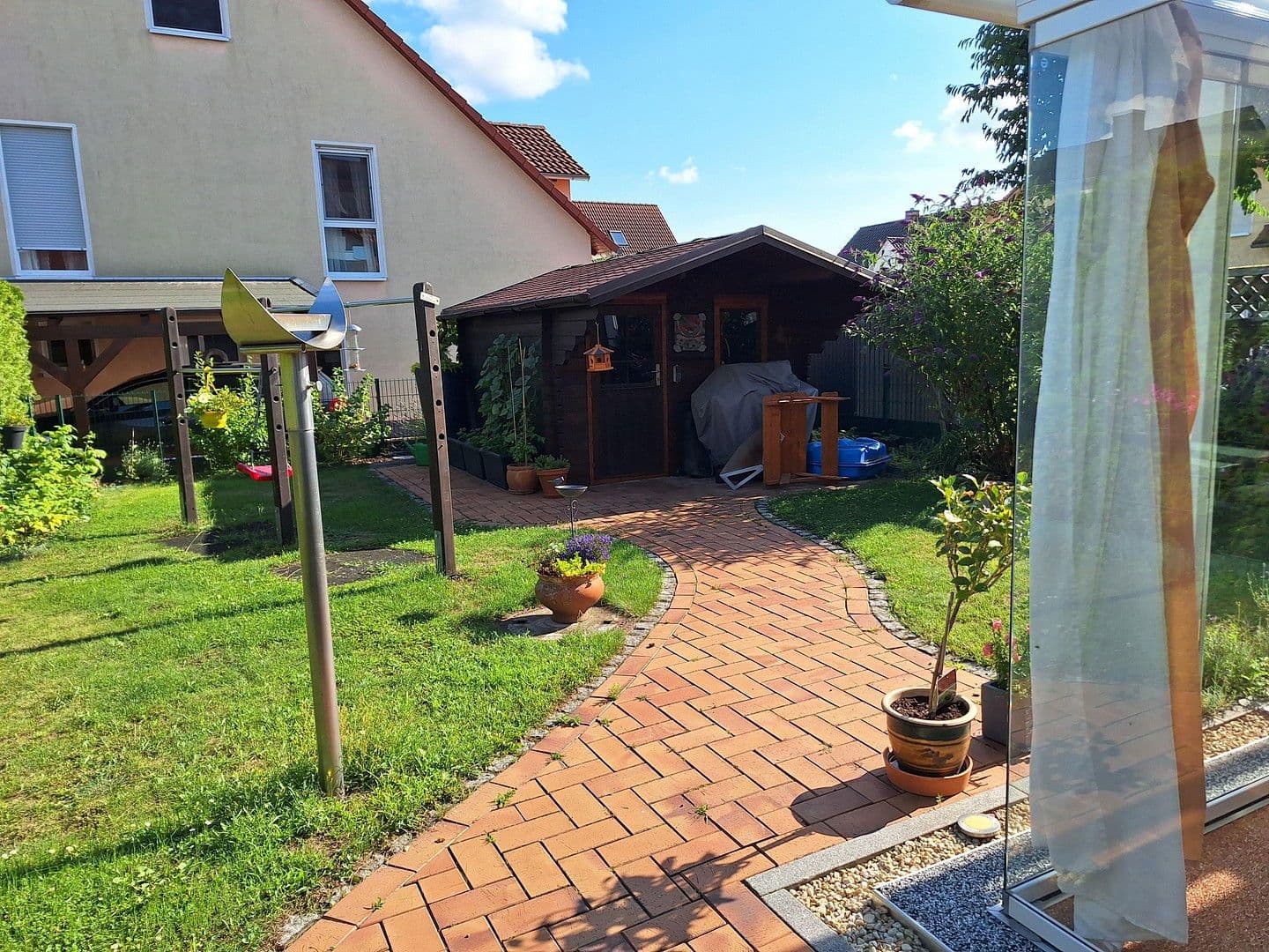 Prodej domu 142 m², pozemek 283 m², Wolfsburg-Wendschott, Dolní Sasko Prodej domu 142 m², pozemek 283 m², Wolfsburg-Wendschott, Dolní Sasko