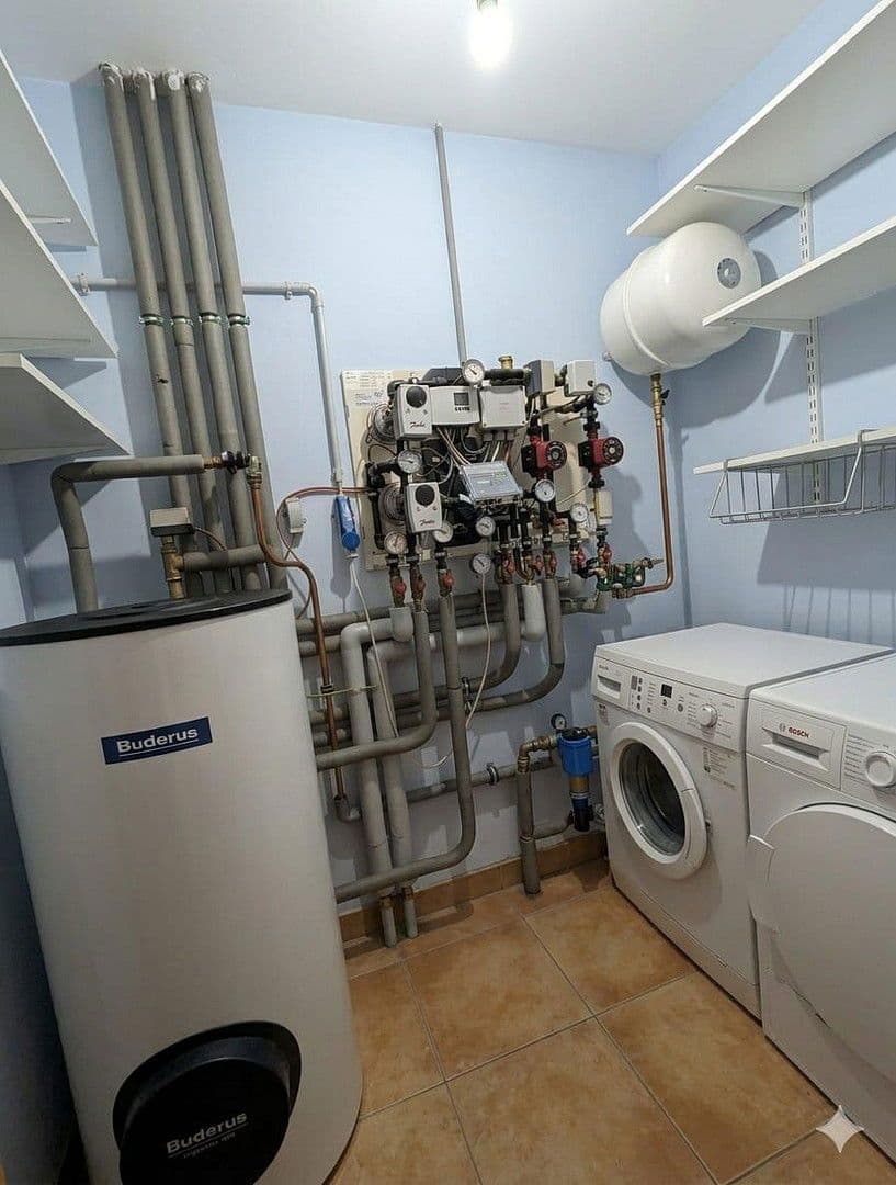 Prodej domu 142 m², pozemek 283 m², Wolfsburg-Wendschott, Dolní Sasko Prodej domu 142 m², pozemek 283 m², Wolfsburg-Wendschott, Dolní Sasko