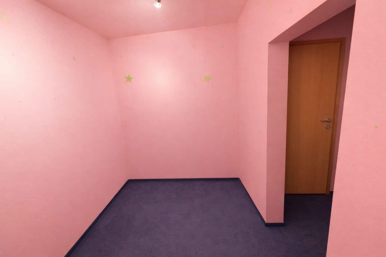 Prodej domu 142 m², pozemek 283 m², Wolfsburg-Wendschott, Dolní Sasko Prodej domu 142 m², pozemek 283 m², Wolfsburg-Wendschott, Dolní Sasko