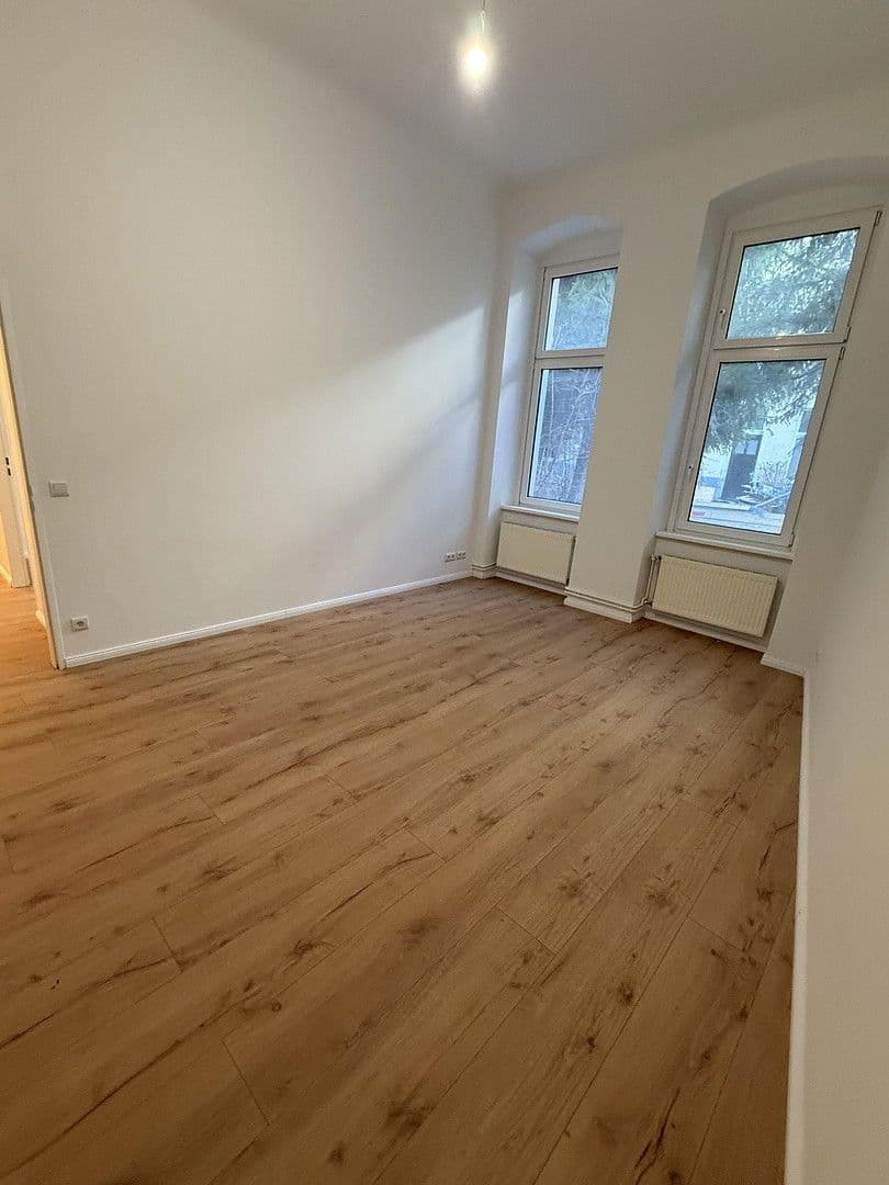Pronájem bytu 2+1 64 m², Detmolder Straße, Berlin, Berlín Pronájem bytu 2+1 64 m², Detmolder Straße, Berlin, Berlín