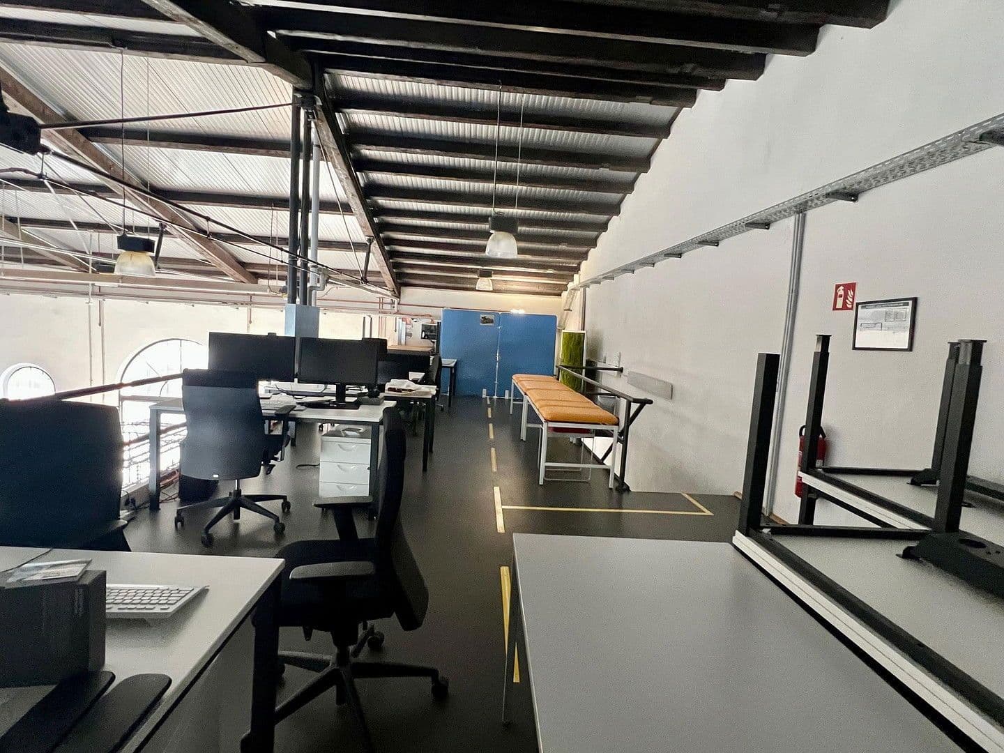 Pronájem kanceláře 330 m², Königsbrücker Straße 96, Dresden, Sasko Pronájem kanceláře 330 m², Königsbrücker Straße 96, Dresden, Sasko