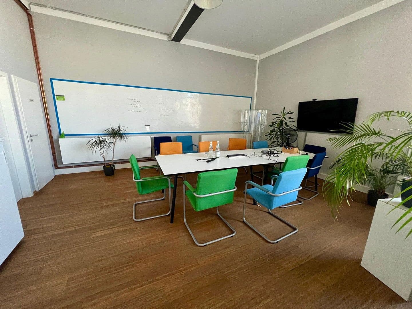 Pronájem kanceláře 330 m², Königsbrücker Straße 96, Dresden, Sasko Pronájem kanceláře 330 m², Königsbrücker Straße 96, Dresden, Sasko