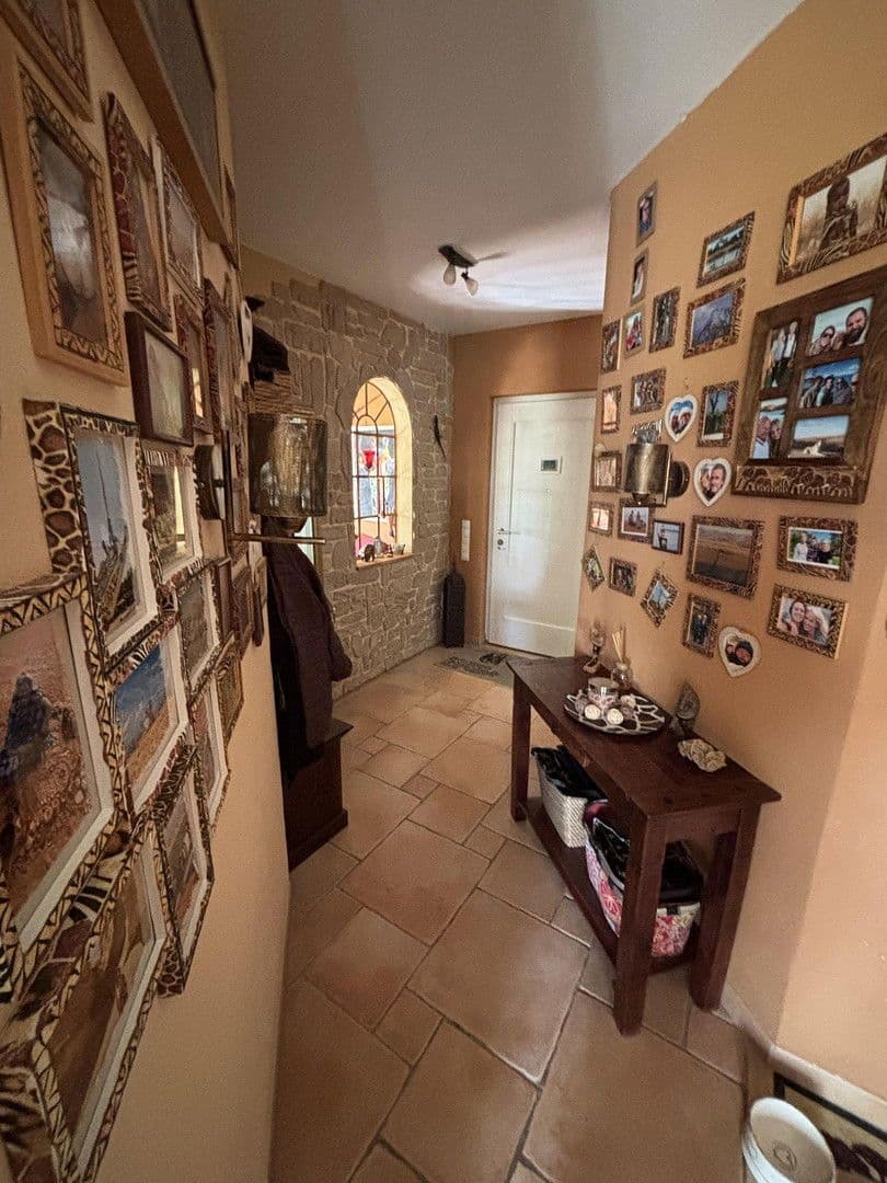 Prodej domu 160 m², pozemek 1.394 m², Ralingen, Porýní-Falc Prodej domu 160 m², pozemek 1.394 m², Ralingen, Porýní-Falc