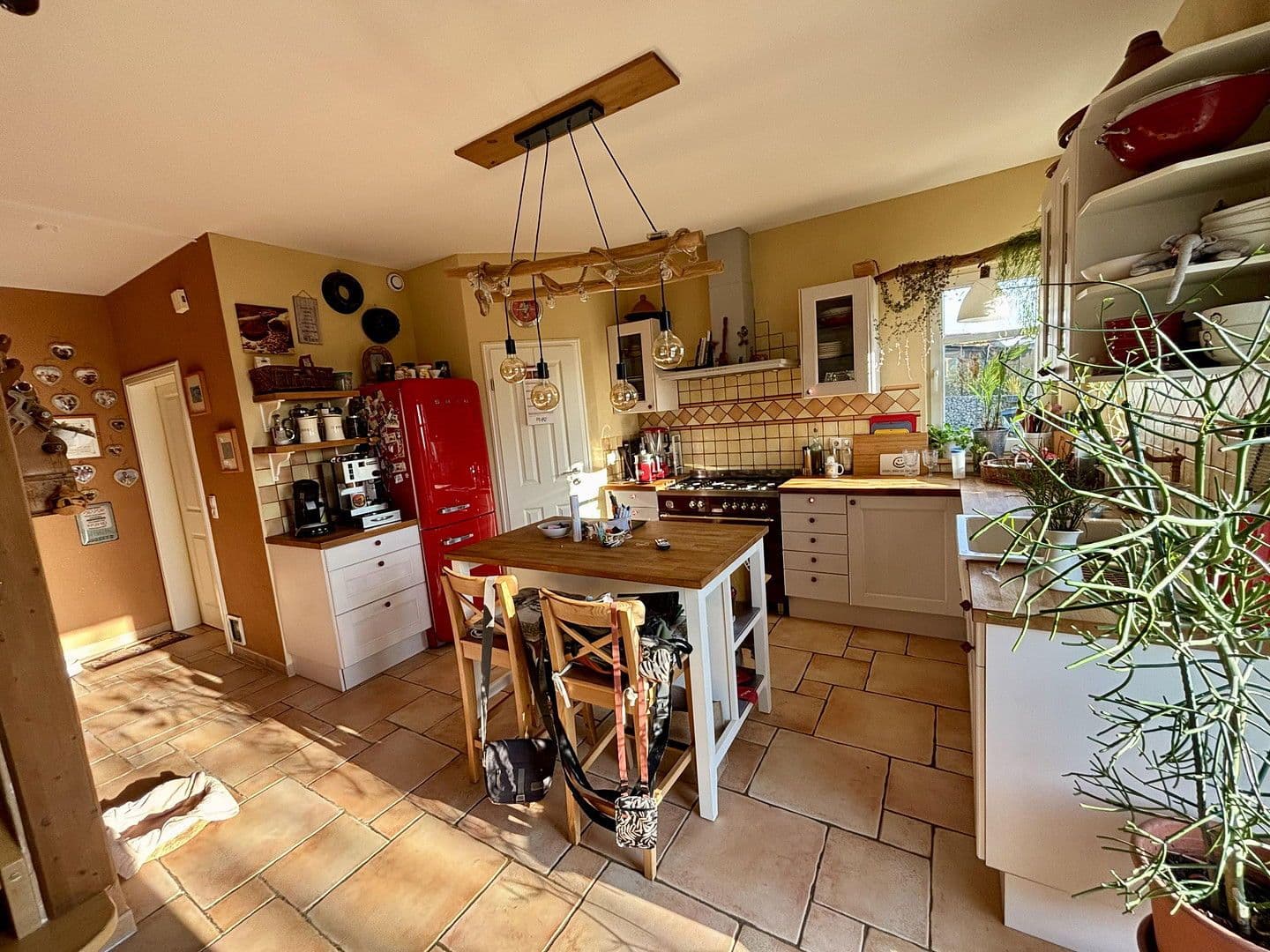 Prodej domu 160 m², pozemek 1.394 m², Ralingen, Porýní-Falc Prodej domu 160 m², pozemek 1.394 m², Ralingen, Porýní-Falc