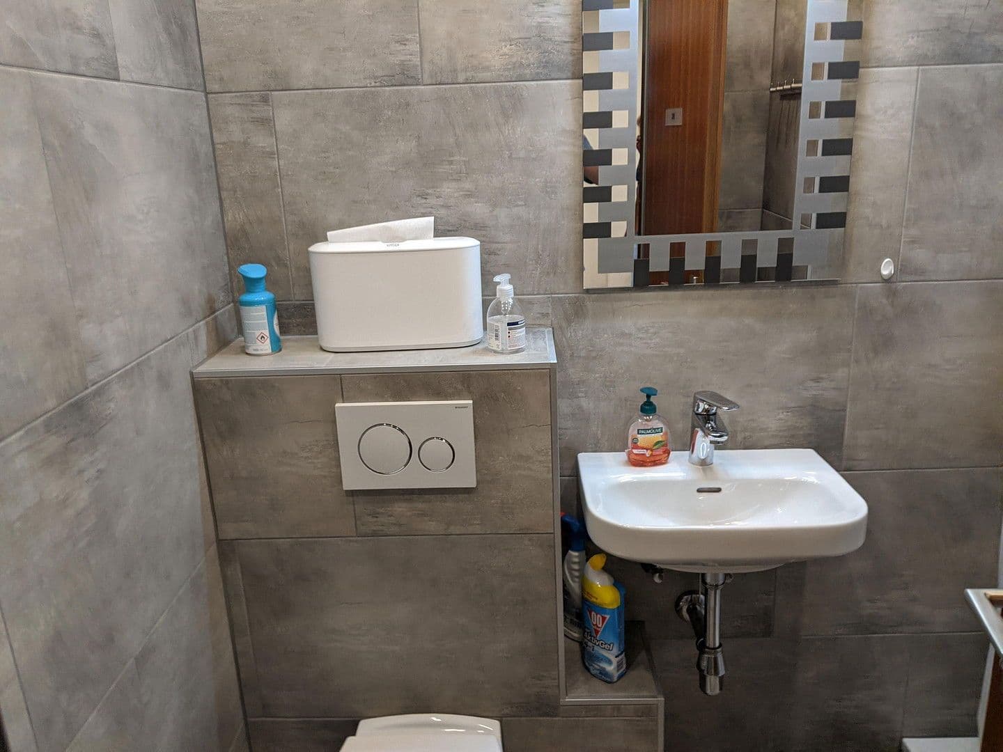 Pronájem bytu 2+1 25 m², Sonnenstr. 53a, Gilching, Bavorsko Pronájem bytu 2+1 25 m², Sonnenstr. 53a, Gilching, Bavorsko