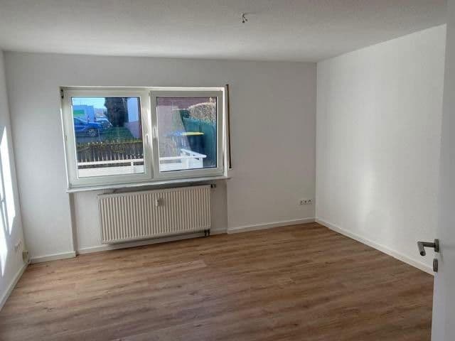 Pronájem bytu 2+1 42 m², Reichswaldstraße 21, Kaiserslautern, Porýní-Falc Pronájem bytu 2+1 42 m², Reichswaldstraße 21, Kaiserslautern, Porýní-Falc