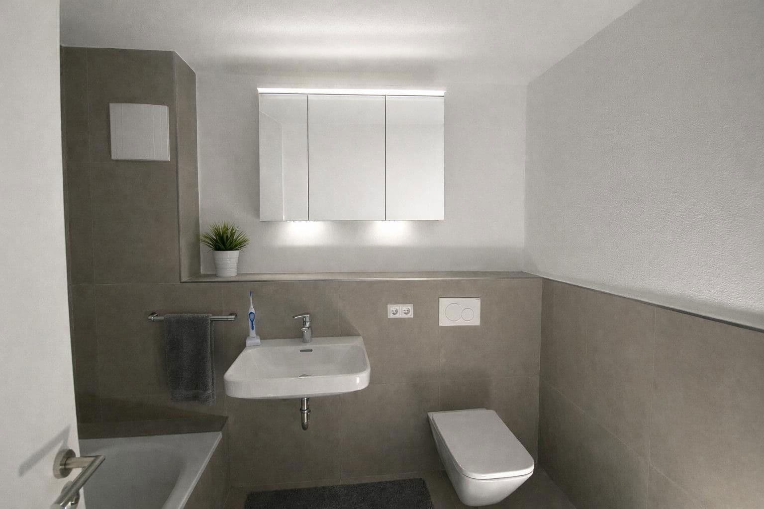 Pronájem bytu 2+1 42 m², Reichswaldstraße 21, Kaiserslautern, Porýní-Falc Pronájem bytu 2+1 42 m², Reichswaldstraße 21, Kaiserslautern, Porýní-Falc