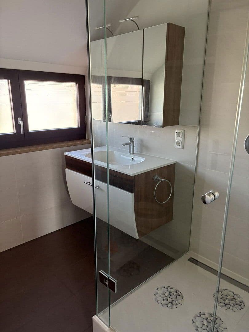 Pronájem bytu 3+kk 139 m², Blumenstraße 34, Karlsfeld, Bavorsko Pronájem bytu 3+kk 139 m², Blumenstraße 34, Karlsfeld, Bavorsko