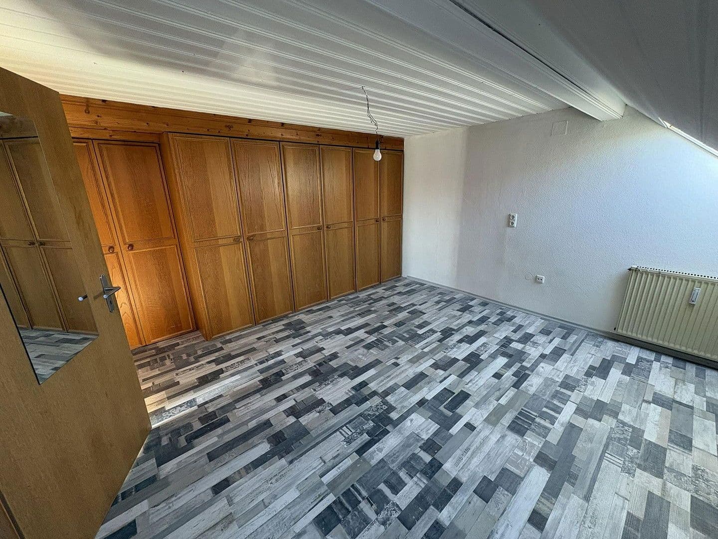 Pronájem bytu 3+kk 139 m², Blumenstraße 34, Karlsfeld, Bavorsko Pronájem bytu 3+kk 139 m², Blumenstraße 34, Karlsfeld, Bavorsko