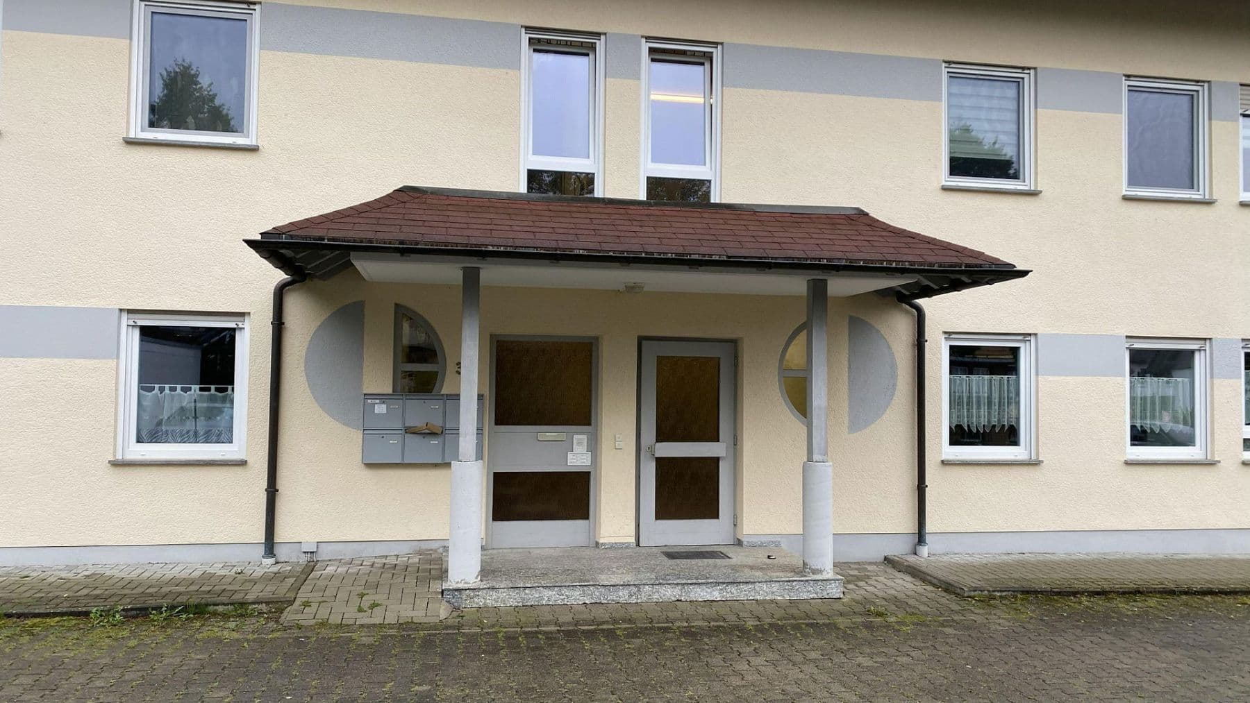 Prodej domu 576 m², pozemek 1.764 m², Tuninger Straße 36, Bad Dürrheim, Bádensko-Württembersko Prodej domu 576 m², pozemek 1.764 m², Tuninger Straße 36, Bad Dürrheim, Bádensko-Württembersko