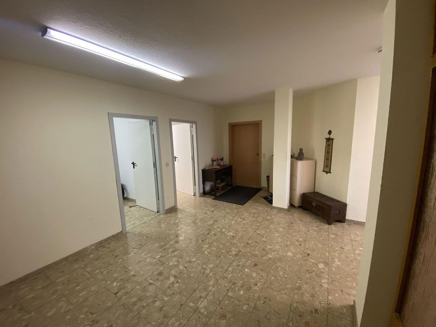 Prodej domu 576 m², pozemek 1.764 m², Tuninger Straße 36, Bad Dürrheim, Bádensko-Württembersko Prodej domu 576 m², pozemek 1.764 m², Tuninger Straße 36, Bad Dürrheim, Bádensko-Württembersko