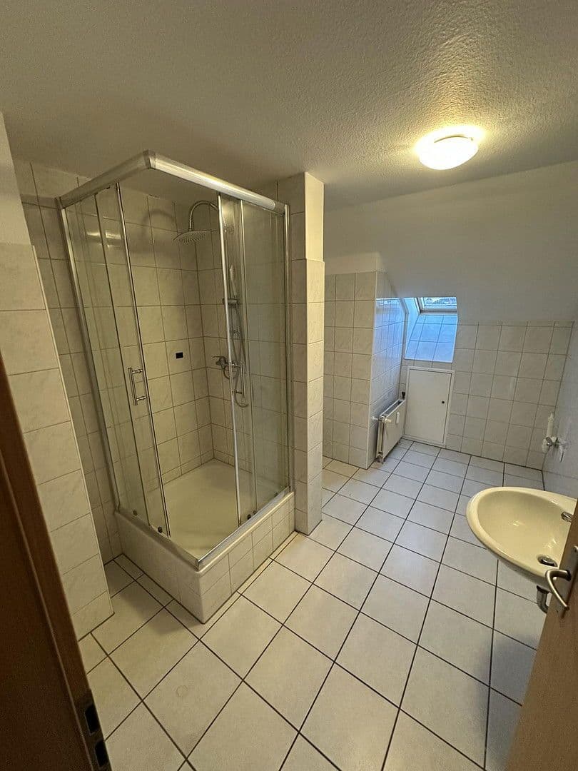 Pronájem bytu 4+1 120 m², Braunschweig, Dolní Sasko Pronájem bytu 4+1 120 m², Braunschweig, Dolní Sasko