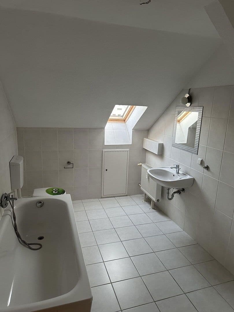 Pronájem bytu 4+1 120 m², Braunschweig, Dolní Sasko Pronájem bytu 4+1 120 m², Braunschweig, Dolní Sasko