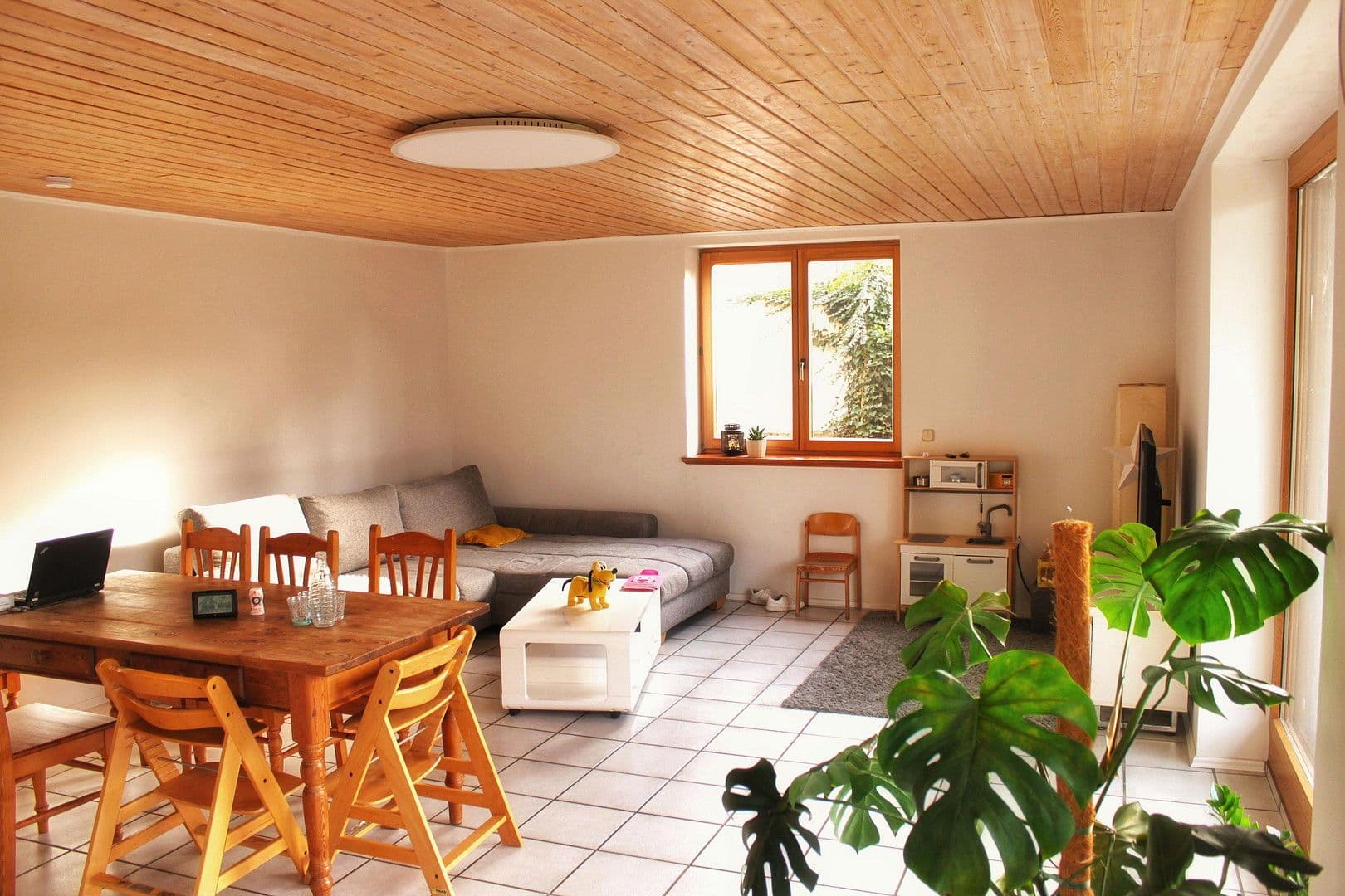 Prodej bytu 3+1 116 m², Wesseling, Severní Porýní-Vestfálsko Prodej bytu 3+1 116 m², Wesseling, Severní Porýní-Vestfálsko