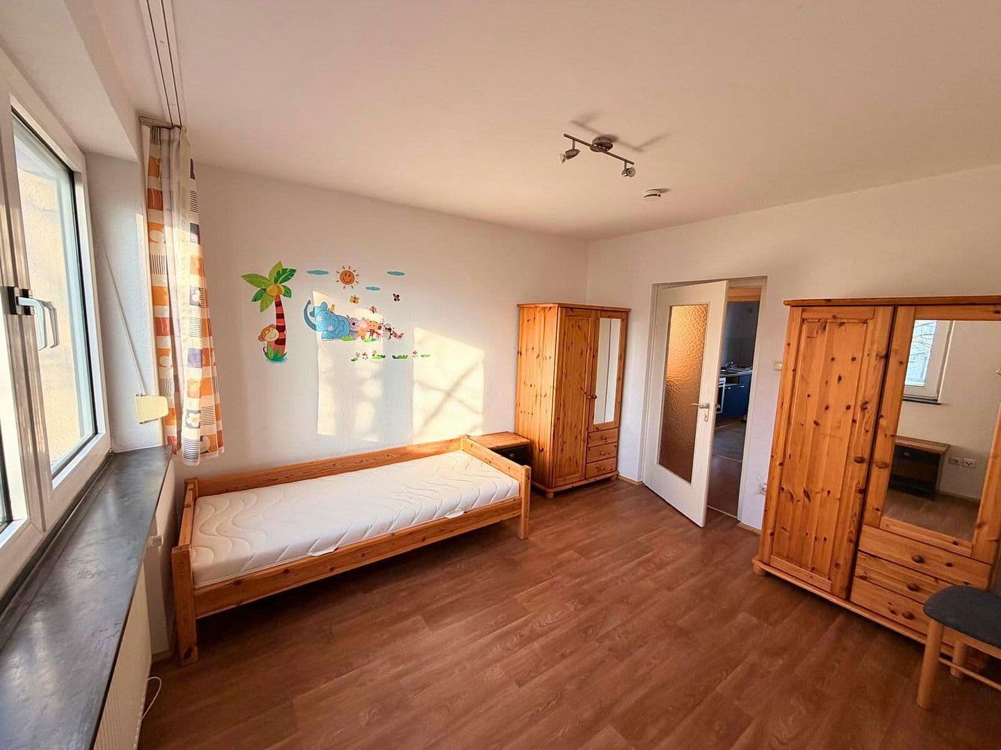 Prodej bytu 4+1 99 m², Spiegelgartenstr. 42, Herzogenaurach, Bavorsko Prodej bytu 4+1 99 m², Spiegelgartenstr. 42, Herzogenaurach, Bavorsko