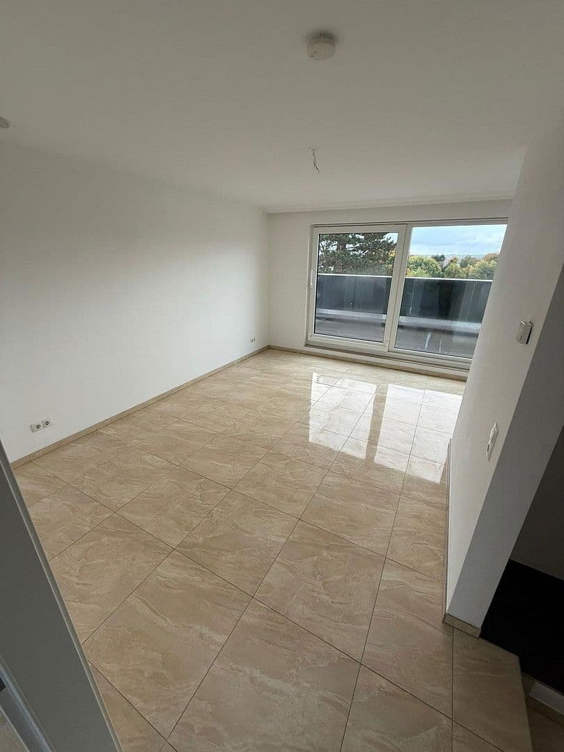 Pronájem domu 156 m², pozemek 174 m², Hamburg, Hamburg Pronájem domu 156 m², pozemek 174 m², Hamburg, Hamburg