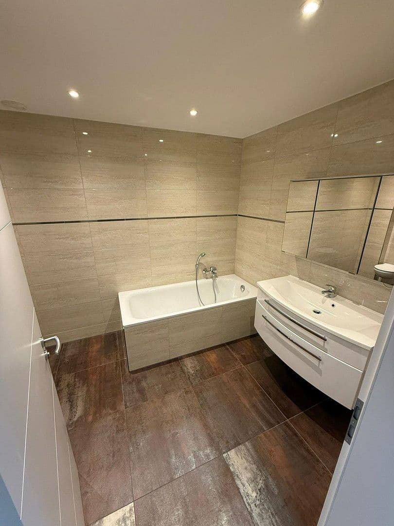 Pronájem domu 156 m², pozemek 174 m², Hamburg, Hamburg Pronájem domu 156 m², pozemek 174 m², Hamburg, Hamburg