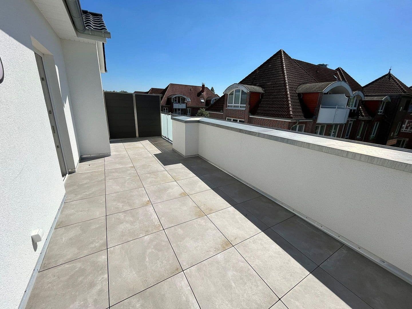 Pronájem bytu 3+1 134 m², Hundsmühler Str 157, Oldenburg-Eversten, Dolní Sasko Pronájem bytu 3+1 134 m², Hundsmühler Str 157, Oldenburg-Eversten, Dolní Sasko