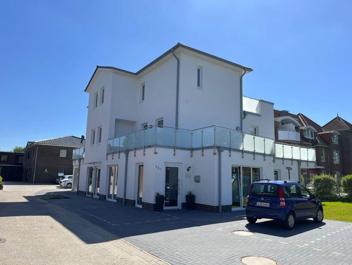 Pronájem bytu 3+1 134 m², Hundsmühler Str 157, Oldenburg-Eversten, Dolní Sasko Pronájem bytu 3+1 134 m², Hundsmühler Str 157, Oldenburg-Eversten, Dolní Sasko