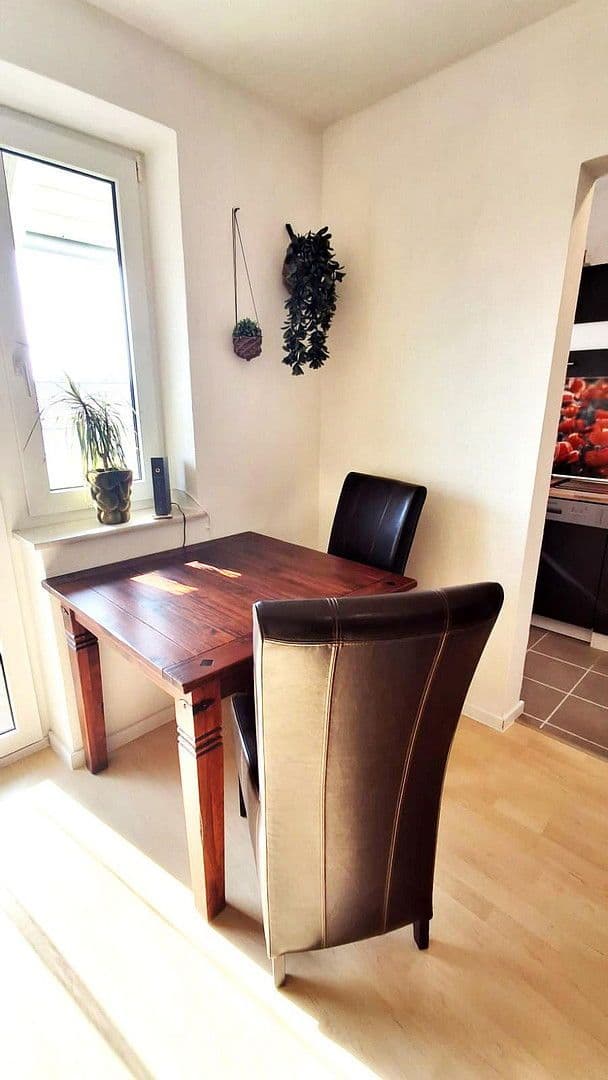 Pronájem bytu 2+1 46 m², Porschestraße 14, Landshut, Bavorsko Pronájem bytu 2+1 46 m², Porschestraße 14, Landshut, Bavorsko