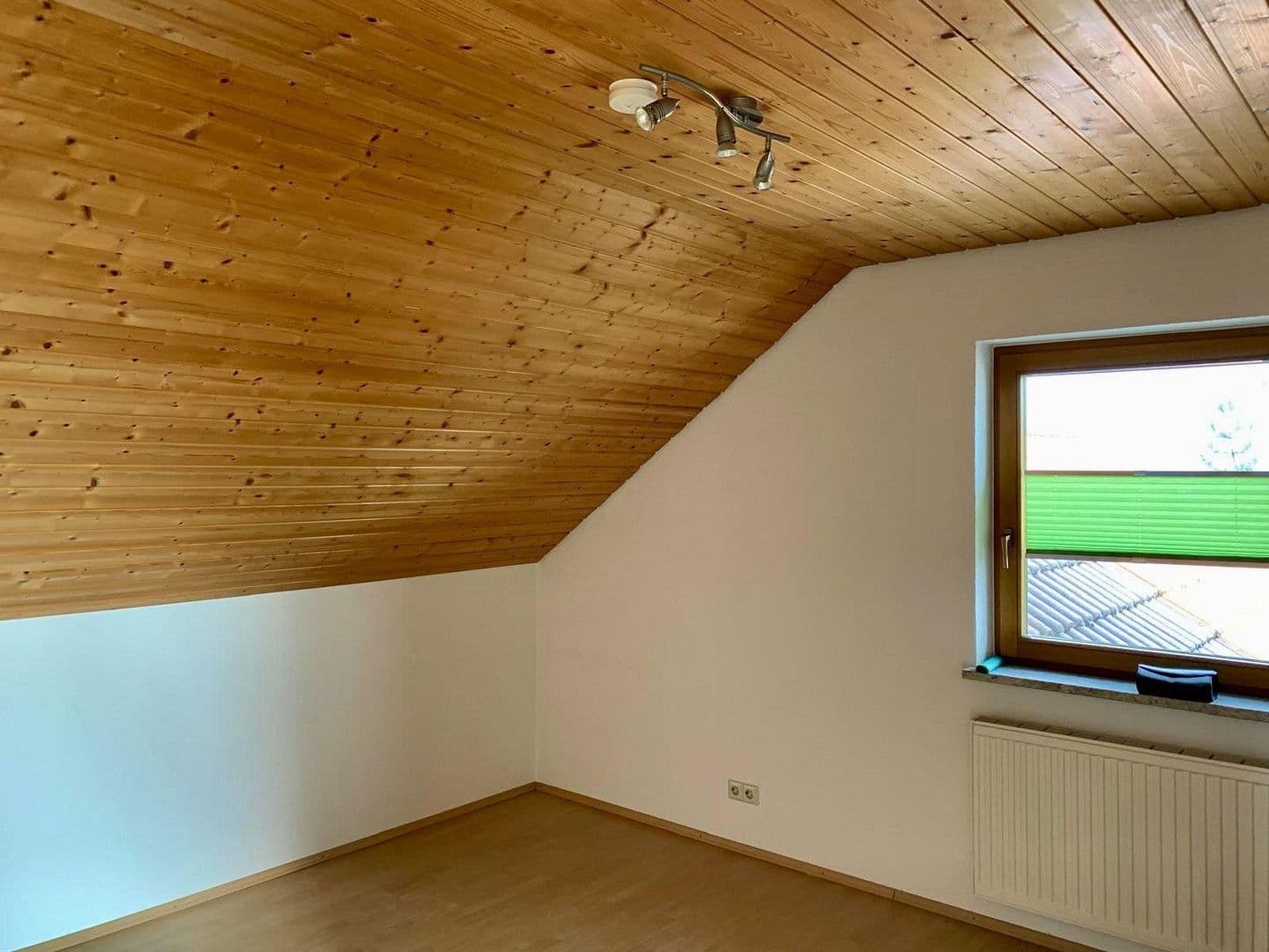 Prodej domu 174 m², pozemek 600 m², Sonnenstraße 11, Stetten am kalten Markt, Bádensko-Württembersko Prodej domu 174 m², pozemek 600 m², Sonnenstraße 11, Stetten am kalten Markt, Bádensko-Württembersko