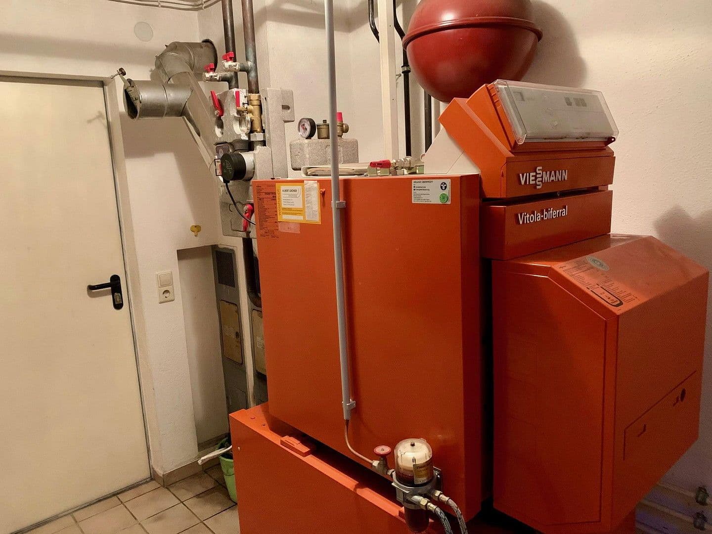 Prodej domu 174 m², pozemek 600 m², Sonnenstraße 11, Stetten am kalten Markt, Bádensko-Württembersko Prodej domu 174 m², pozemek 600 m², Sonnenstraße 11, Stetten am kalten Markt, Bádensko-Württembersko