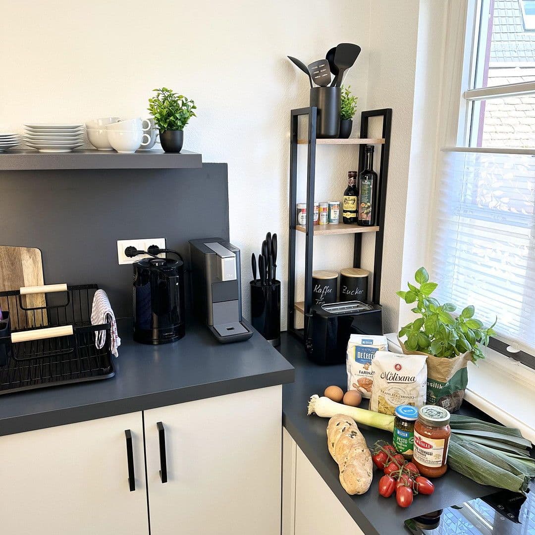 Pronájem bytu 2+1 43 m², Stuttgart, Bádensko-Württembersko Pronájem bytu 2+1 43 m², Stuttgart, Bádensko-Württembersko